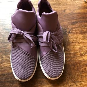 Steve Madden Lancer Sneakers